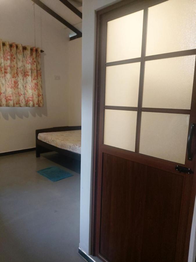 Anusha Apartment 15 Homestay Галле Экстерьер фото