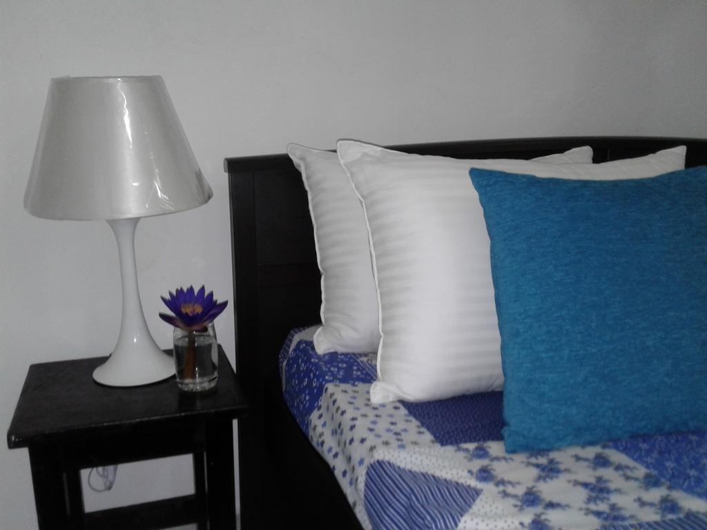 Anusha Apartment 15 Homestay Галле Экстерьер фото