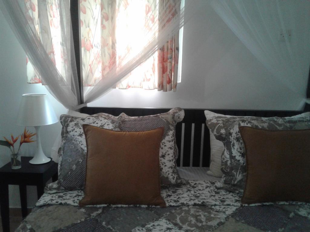 Anusha Apartment 15 Homestay Галле Экстерьер фото
